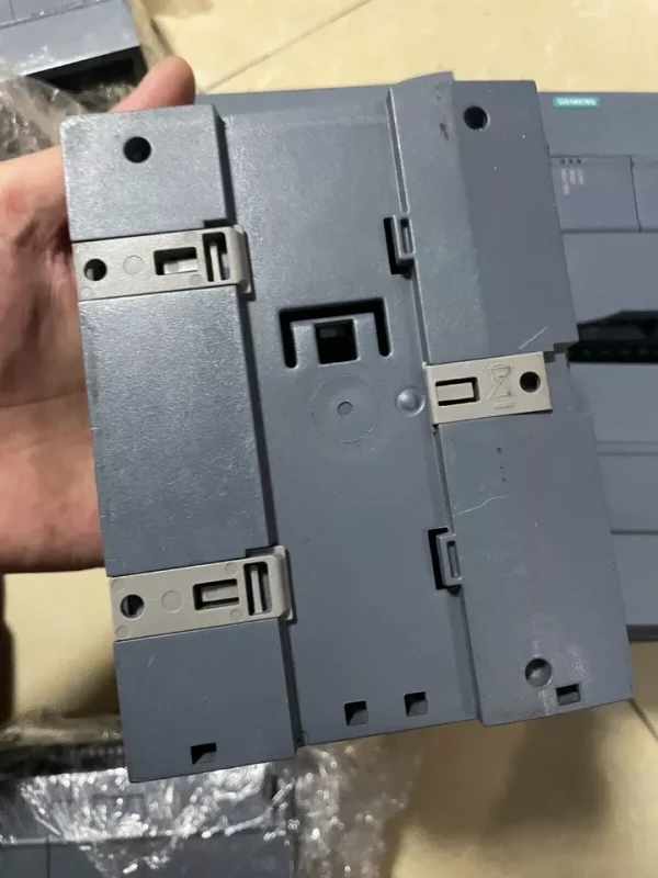 SIEMENS 215-1AG40-0XB0 3