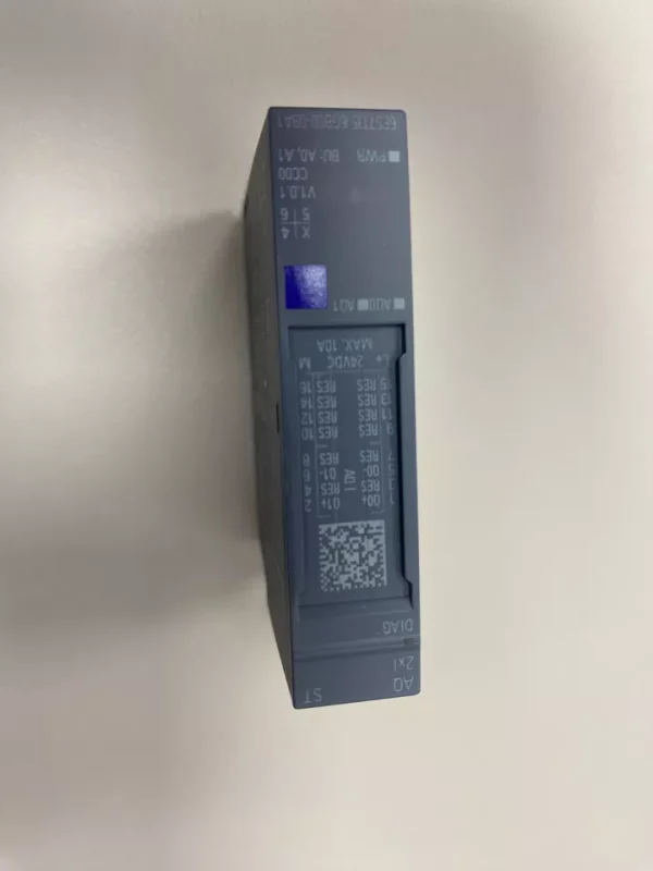 SIEMENS 6ES7135-6GB00-0BA1 2