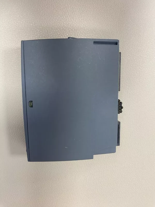 SIEMENS 6ES7135-6GB00-0BA1 3